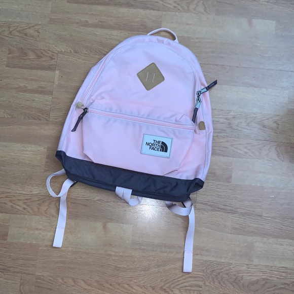 NWOT The North Face Mini Berkeley Backpack - Pink - Picture 11 of 11
